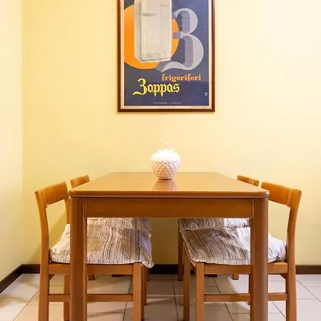 Apartament Paolo Mantegazza By Halldis Mediolan