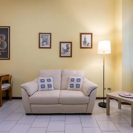 Paolo Mantegazza By Halldis Apartament *